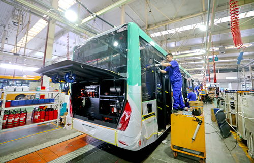 聚焦大規(guī)模設(shè)備更新和消費(fèi)品以舊換新丨讓聊城制造分量更重 我市持續(xù)推進(jìn)大規(guī)模設(shè)備更新和消費(fèi)品以舊換新標(biāo)準(zhǔn)提升工程 智能家庭消費(fèi)設(shè)備銷售